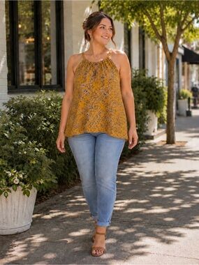 Lane Bryant 18/20 Yellow Floral Tank Top with Keyhole and Asymmetrical Hem